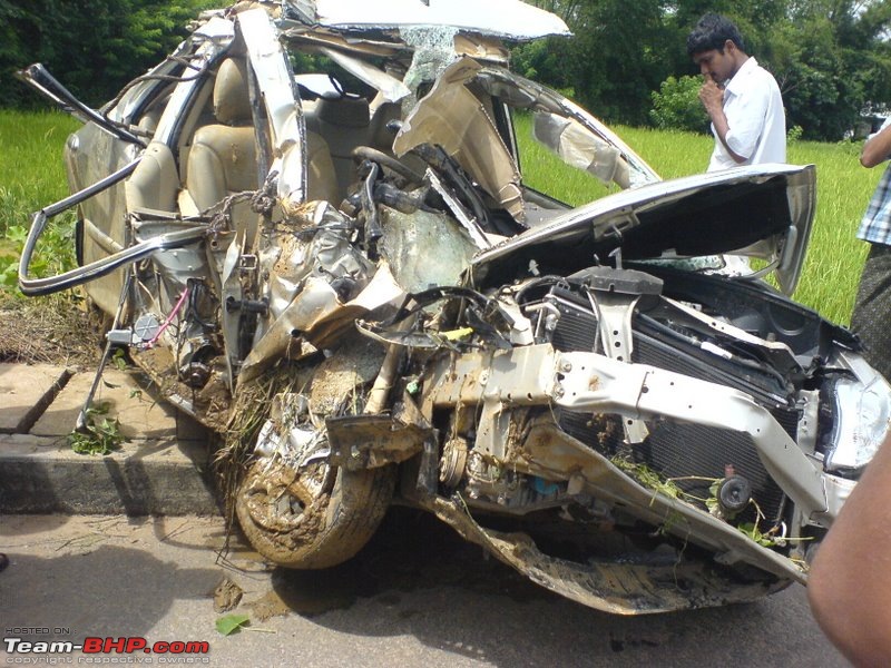 Accidents in India | Pics & Videos-crash.jpg