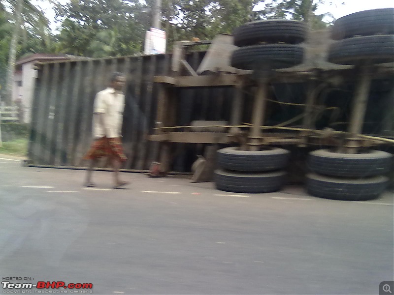 Accidents in India | Pics & Videos-12102011731.jpg