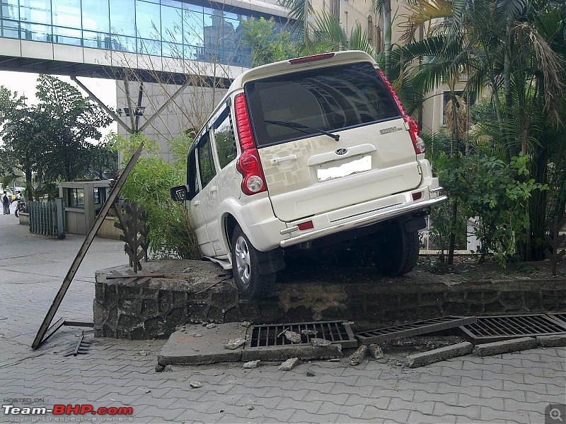 Accidents in India | Pics & Videos-180120121230.jpg