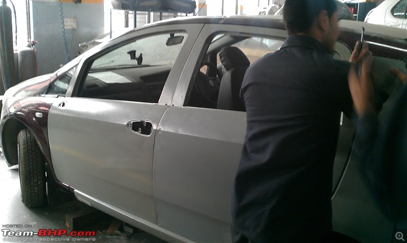 Fiat Punto Accident: B-pillar damage-1_imag0133.jpg