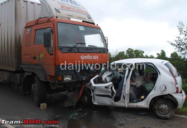 Accidents in India | Pics & Videos-dharwad_0829121.jpg