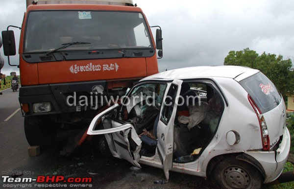 Accidents in India | Pics & Videos-dharwad_0829122.jpg