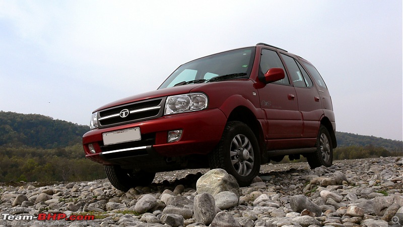 All Tata Safari Owners - Your SUV Pics here-p1060071-copy.jpg