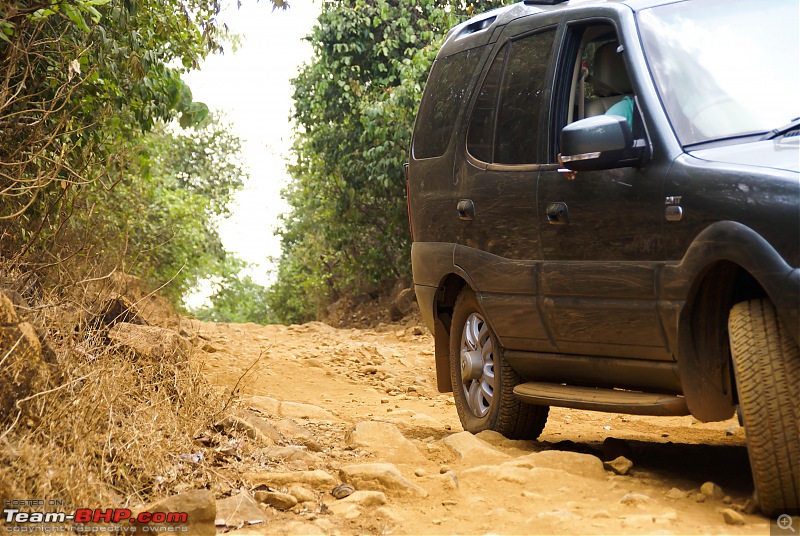 All Tata Safari Owners - Your SUV Pics here-09-bad-roads.jpg