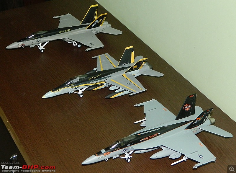 Scale Models - Aircraft, Battle Tanks & Ships-f184.jpg