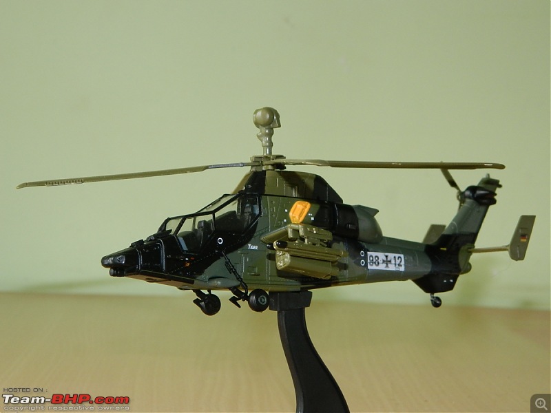 Scale Models - Aircraft, Battle Tanks & Ships-tigre_4.jpg