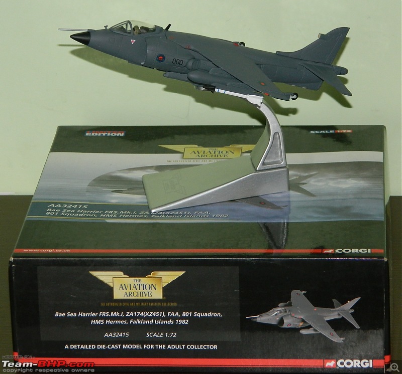 Scale Models - Aircraft, Battle Tanks & Ships-shar_17.jpg