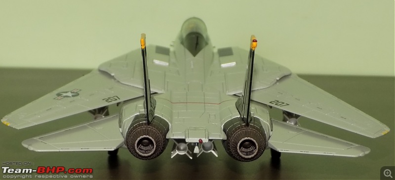 Scale Models - Aircraft, Battle Tanks & Ships-f14_6.jpg