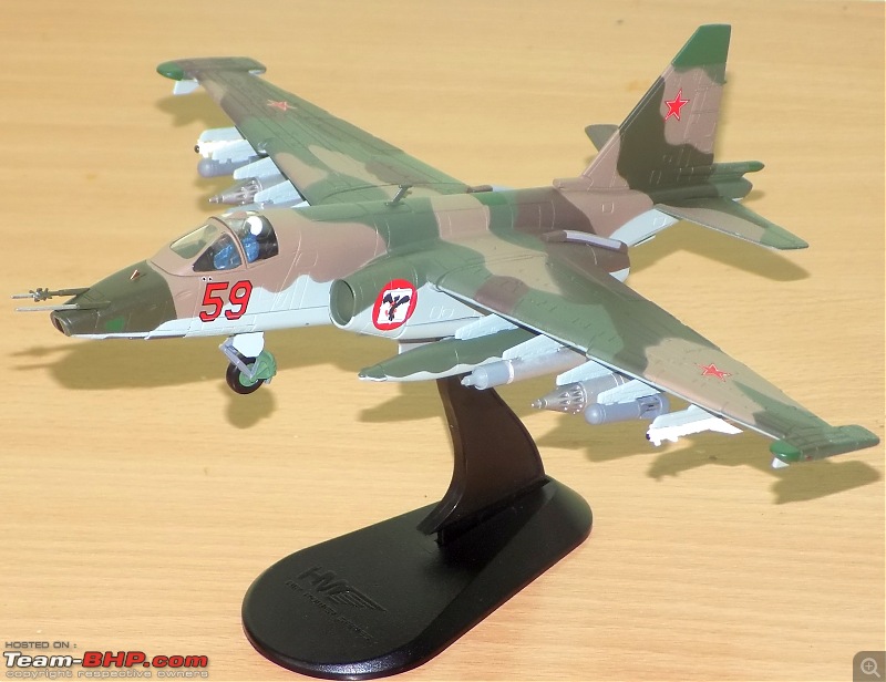 Scale Models - Aircraft, Battle Tanks & Ships-su25_16.jpg