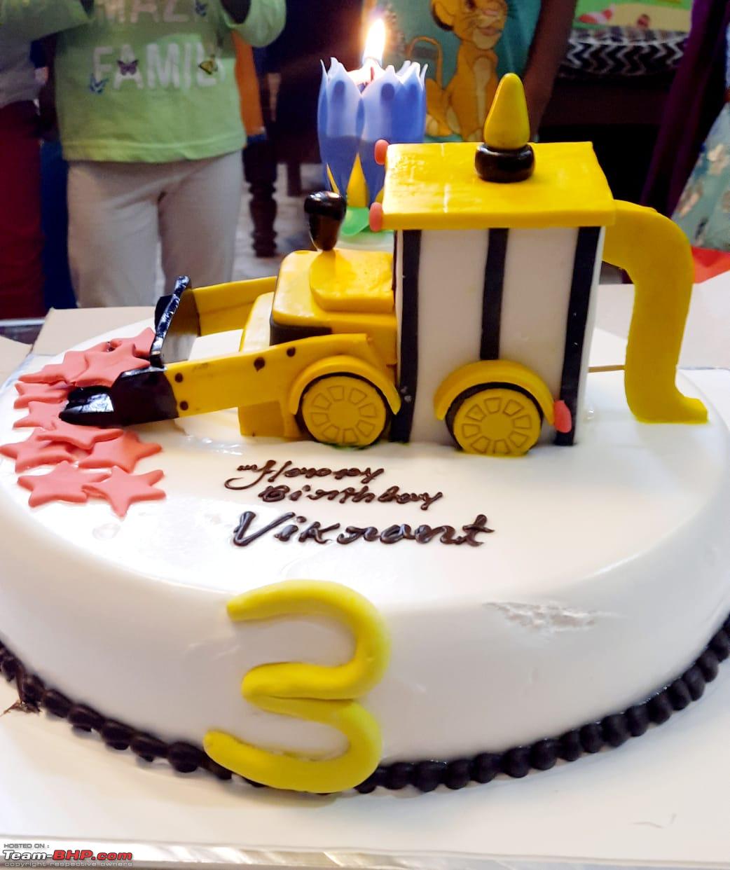 A JCB theme... - Cakeey - Home Made Designer Cakes by Deepa | Facebook