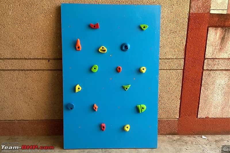 DIY: Rock Climbing Wall for kids-step5-loose.jpeg