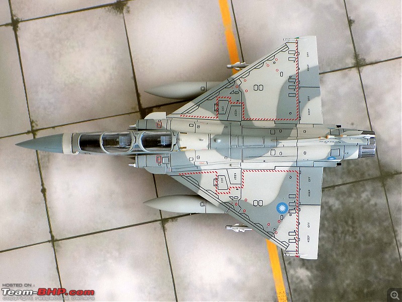 Scale Models - Aircraft, Battle Tanks & Ships-m2k_5.jpg