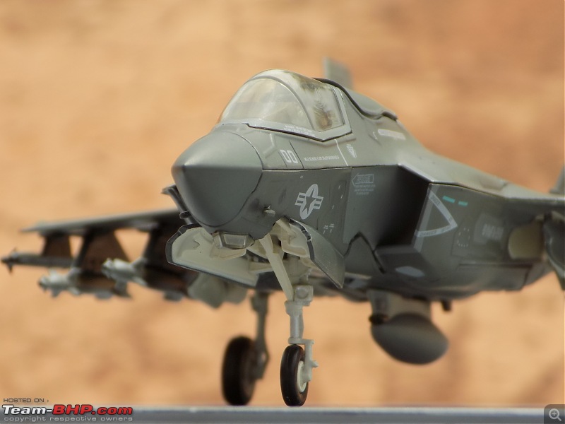 Scale Models - Aircraft, Battle Tanks & Ships-f35_7.jpg