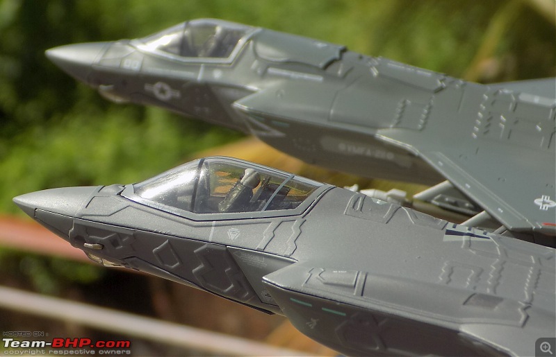 Scale Models - Aircraft, Battle Tanks & Ships-f35_fm_8.jpg