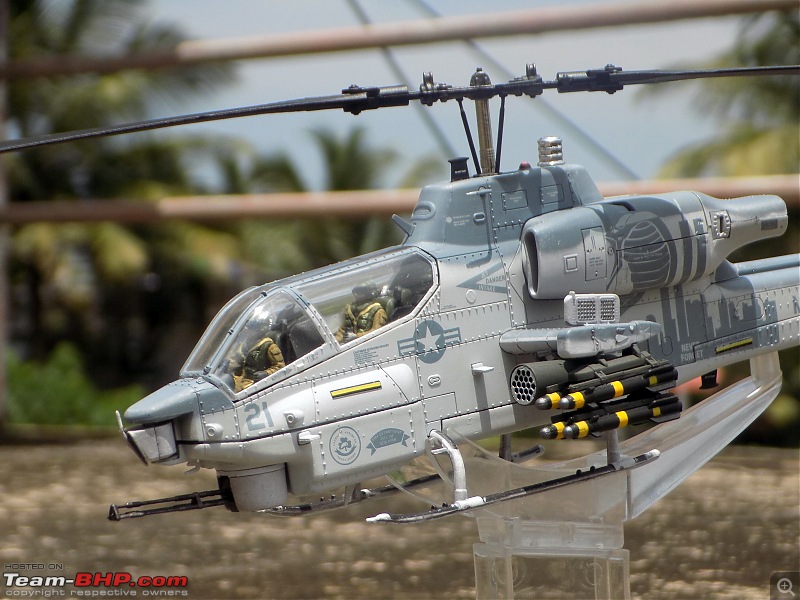 Scale Models - Aircraft, Battle Tanks & Ships-ah1w_if_10.jpg