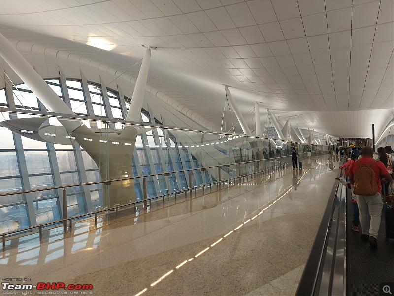 The All-New Terminal A at Abu Dhabi International Airport | It's different-auh_ta_walkalator2.jpg
