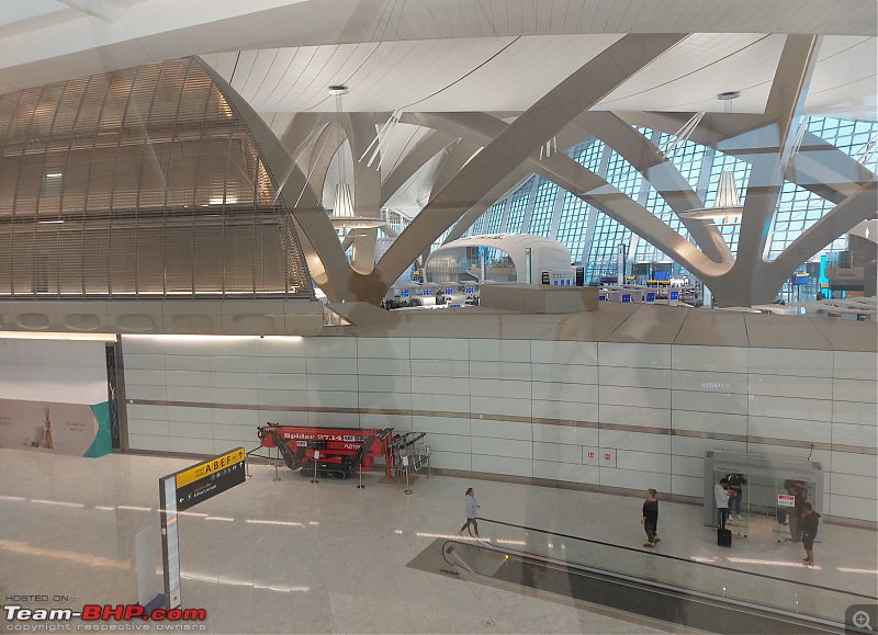 The All-New Terminal A at Abu Dhabi International Airport | It's different-auh_ta_viewofcheckinarea.jpg