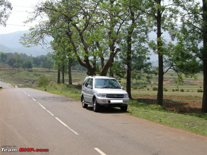 All Tata Safari Owners - Your SUV Pics here-dscn1078-medium.jpg