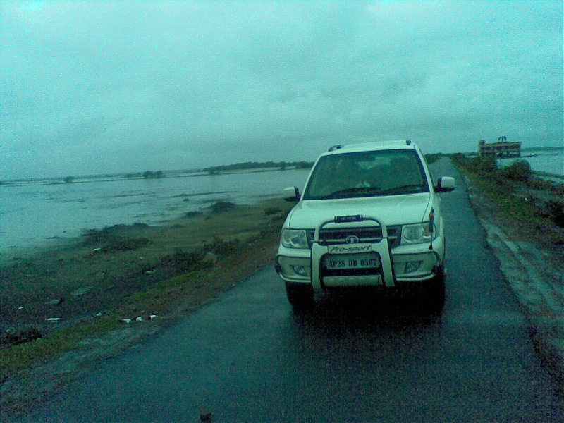 All Tata Safari Owners - Your SUV Pics here-30102010178.jpg