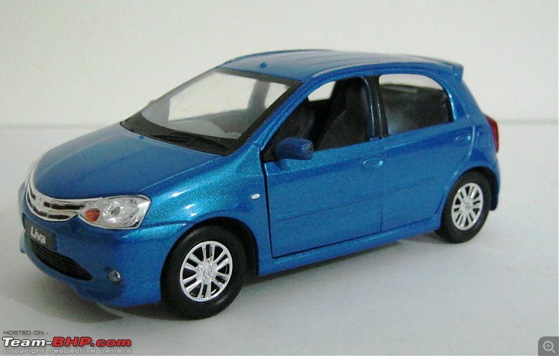 etios liva toy car