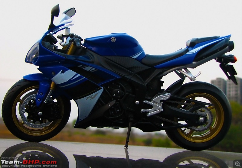 The Scale Model Thread-yamaha-r1-3.jpg