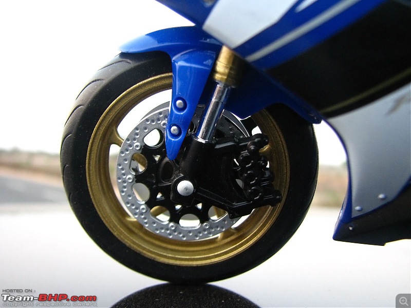 The Scale Model Thread-yamaha-r1-5.jpg