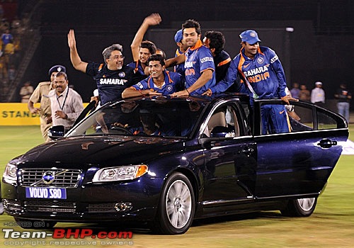 Cricket Stars and their cars-wc20112.jpg