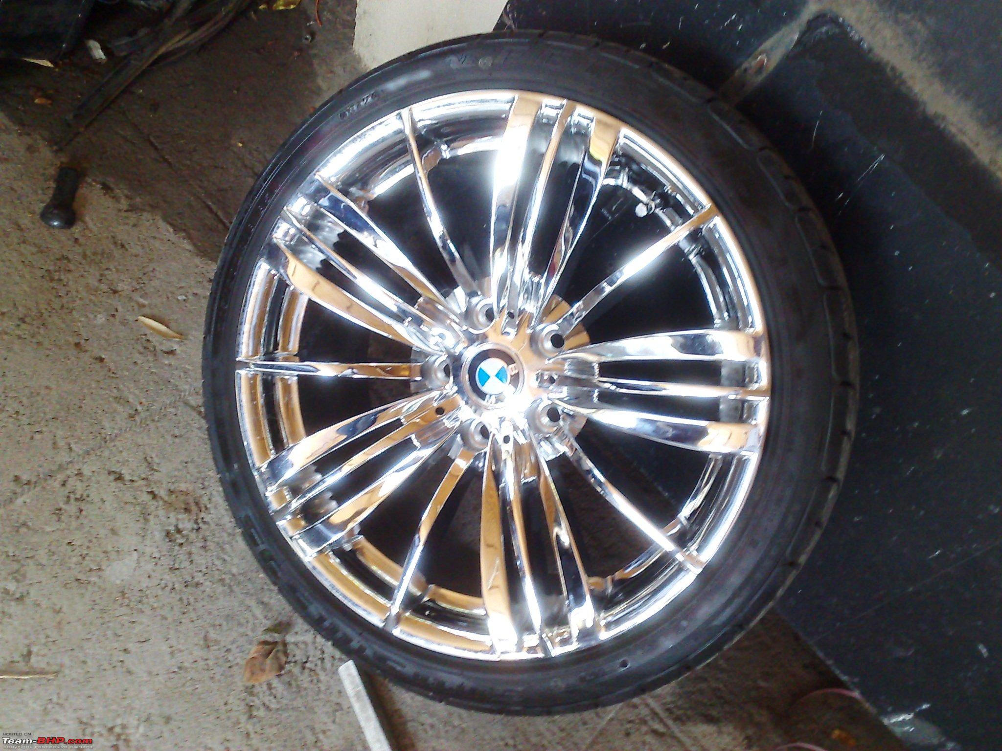 wide rims or slim rims racing car