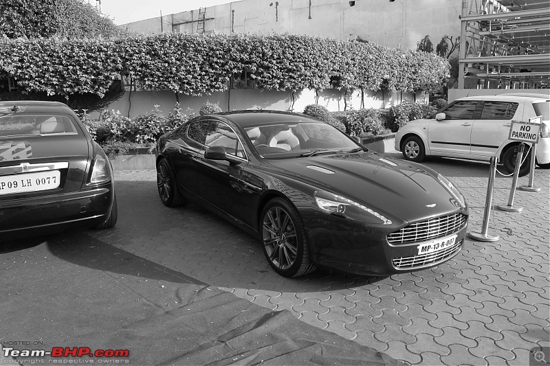 Pictorial : who says 3 is a crowd?? (3 Aston Martins!)-img_0778.jpg