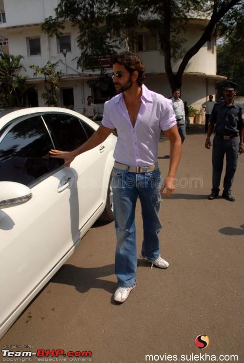 Bollywood Stars and their Cars-hrithikroshannanavathi03.jpg