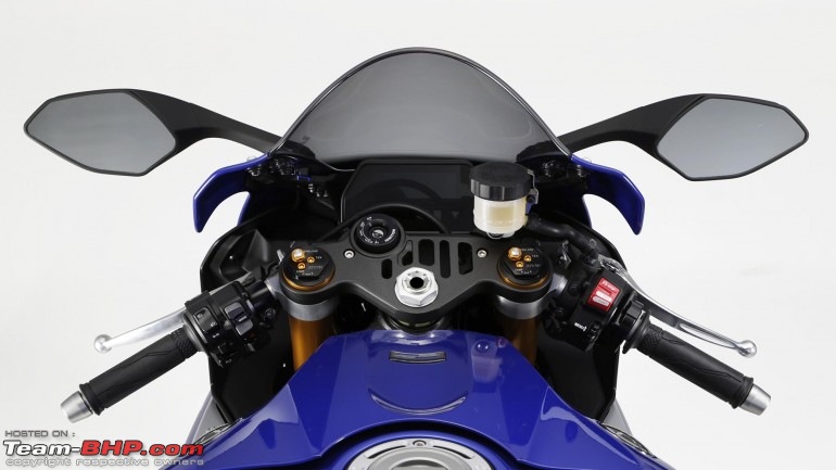 2015 Yamaha R1 - Revealed!-2015yamahayzfr1r1mpics24.jpg