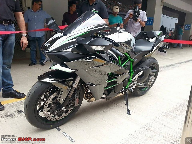 Supercharged Kawasaki Ninja H2 coming. EDIT: Now launched at Rs. 29 lakhs-10355769_10152883687518406_3767470195650575801_n.jpg