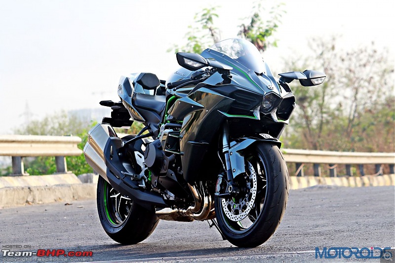 Supercharged Kawasaki Ninja H2 coming. EDIT: Now launched at Rs. 29 lakhs-kawasakininjah2ownershipreviewstaticshotsfront4.jpg
