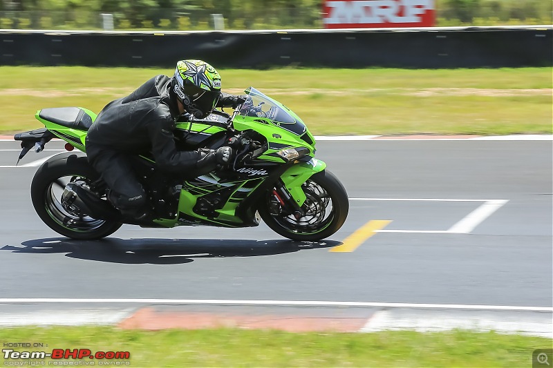 2016 Kawasaki ZX-10R : Shredder joins the family-b99a7776-small.jpg