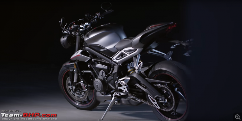 The 2017 Triumph Street Triple-3.png