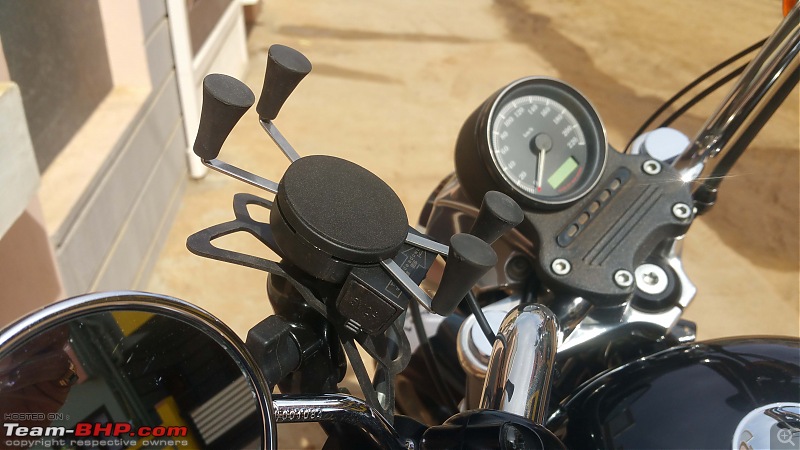My pre-owned Harley Davidson Superlow XL883L-mobile-mount.jpg