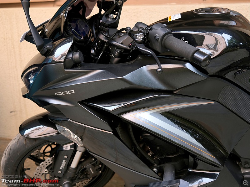 Living an evolved dream: My 2019 Kawasaki Ninja 1000 ownership review. Edit: 5 years up!-my19decal002.jpg