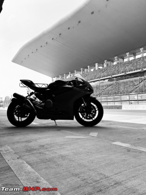 Riding Superbikes at the Buddh Circuit | A dream come true-img_3084.jpg