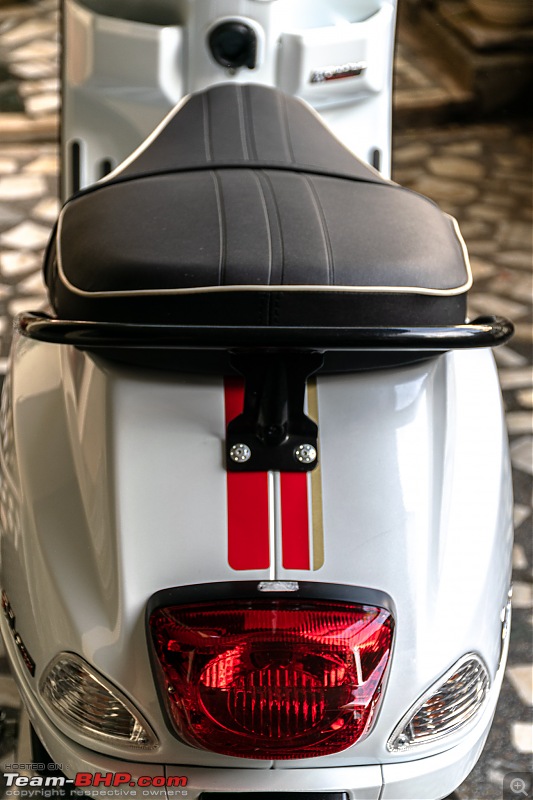 My Silk White Ducati Multistrada 950 - One bike for many roads-seat.jpg