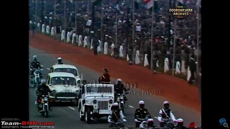 1984 Republic Day Parade | Indian Army using some nice big motorcycles-4.jpeg