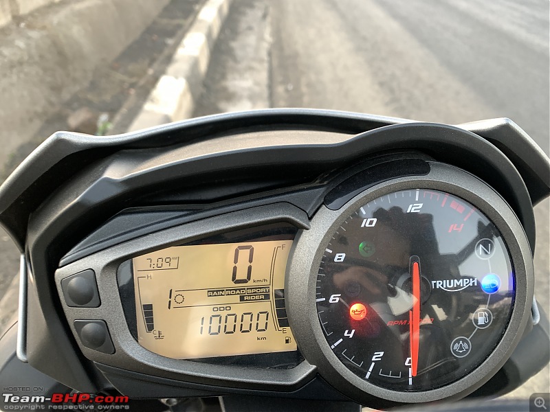 My 2020 Triumph Street Triple R BS6 Review | EDIT: 22,000 km up & sold-5c3517dceb2446379f18bbe1737860b7.jpeg