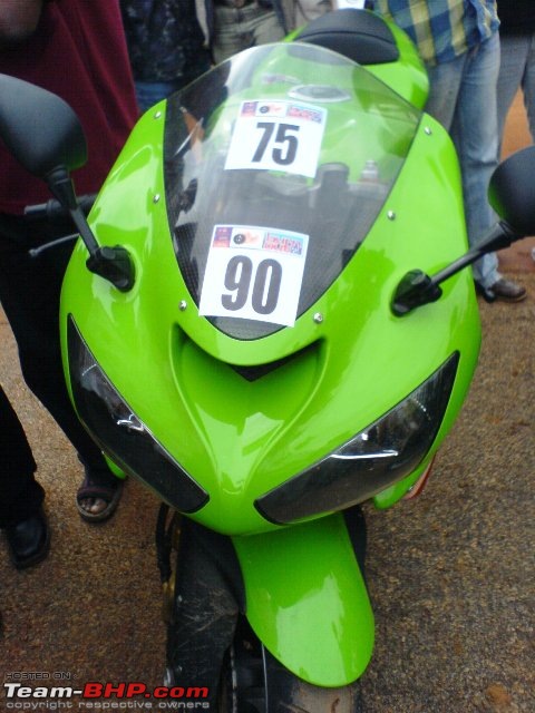 Superbikes spotted in India-kawasaki-zx9r.jpg
