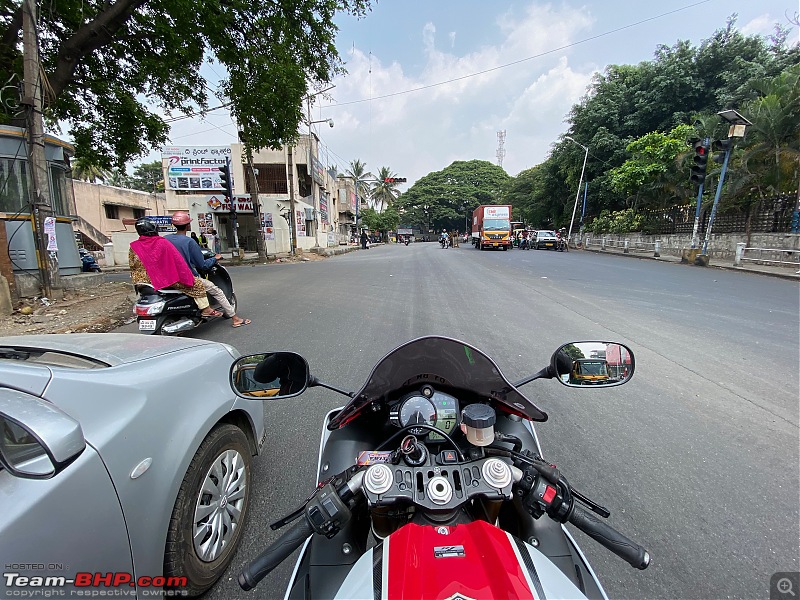 Review: My Yamaha R1 (WGP 50th Anniversary Edition)-img_5215.jpeg