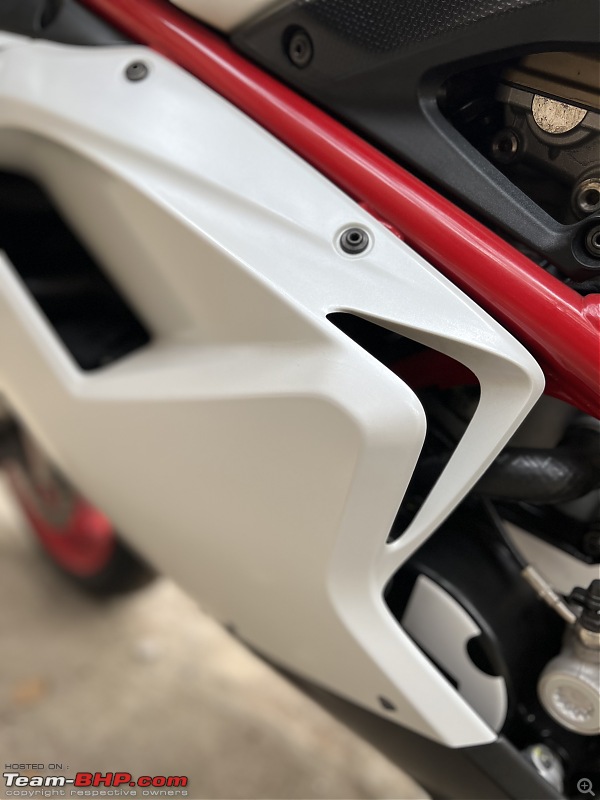 Ducati 848 EVO Corse Review | Story of Bianca-bbe4777875da412384f234b089bc376d.jpeg