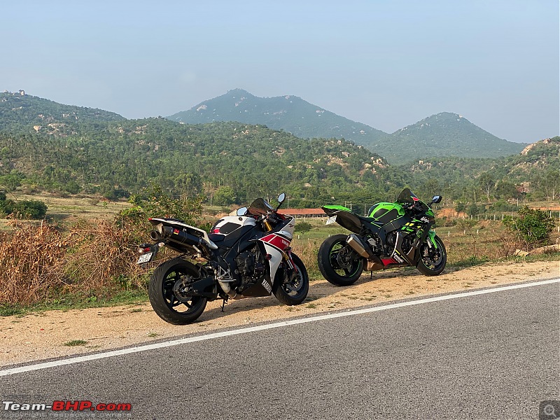 Review: My Yamaha R1 (WGP 50th Anniversary Edition)-img_9029.jpeg