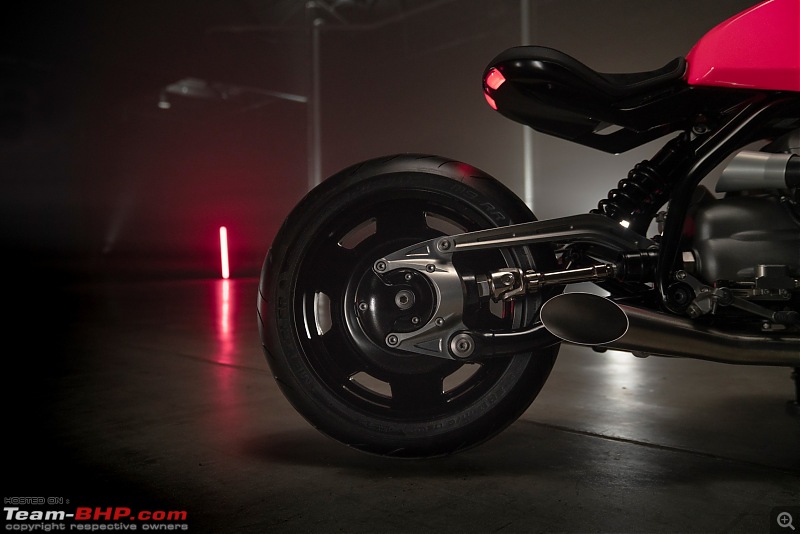 BMW Motorrad R20 concept unveiled-p90550615_lowres_bmwr20concept052.jpg