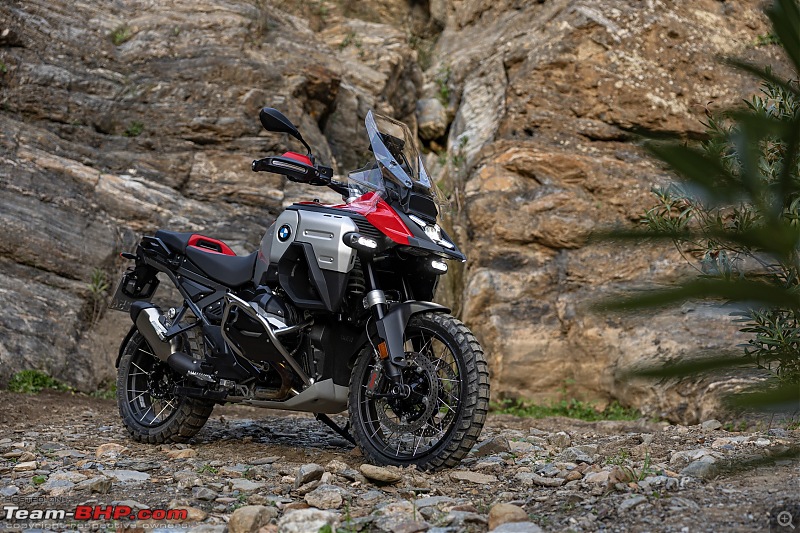 MY2025 BMW R 1300 GS Adventure unveiled-p90554790_lowres_bmwr1300gsadvent.jpg