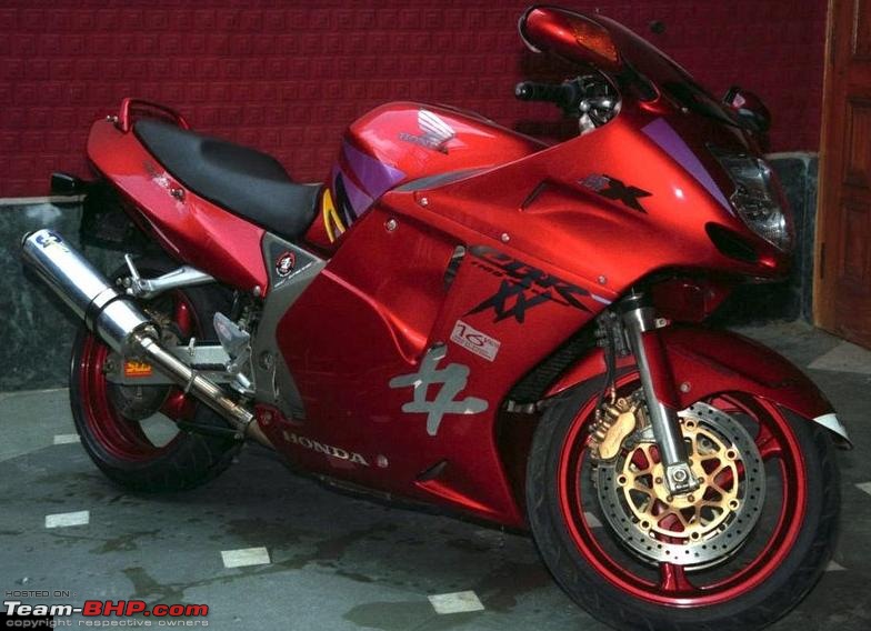 Superbikes spotted in India-blackk.jpg