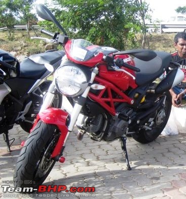 Ducati Monster 796 ownership-270319_10150376776487925_698647924_10349388_5466669_n.jpg