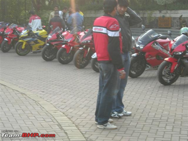 Superbikes spotted in India-dscn2727-small.jpg